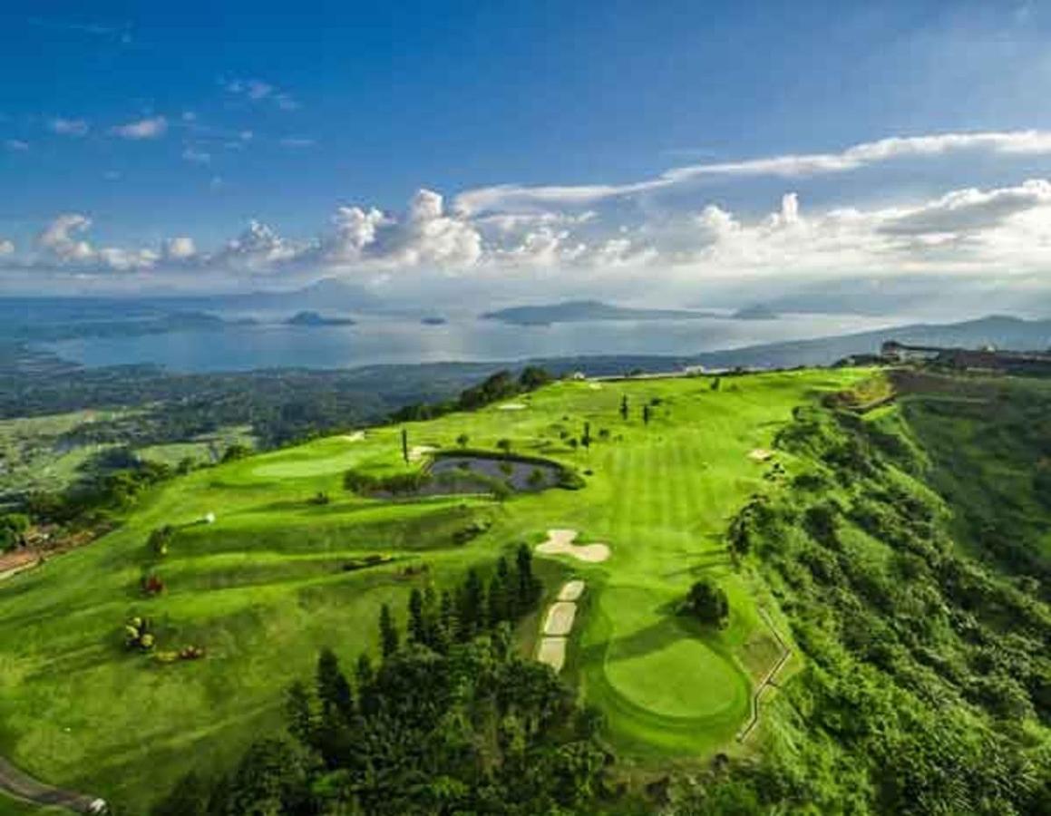 Splendido Tagagtay Taal Lake Staycation Free Parking Netflix No Free Pool Tagaytay City Esterno foto
