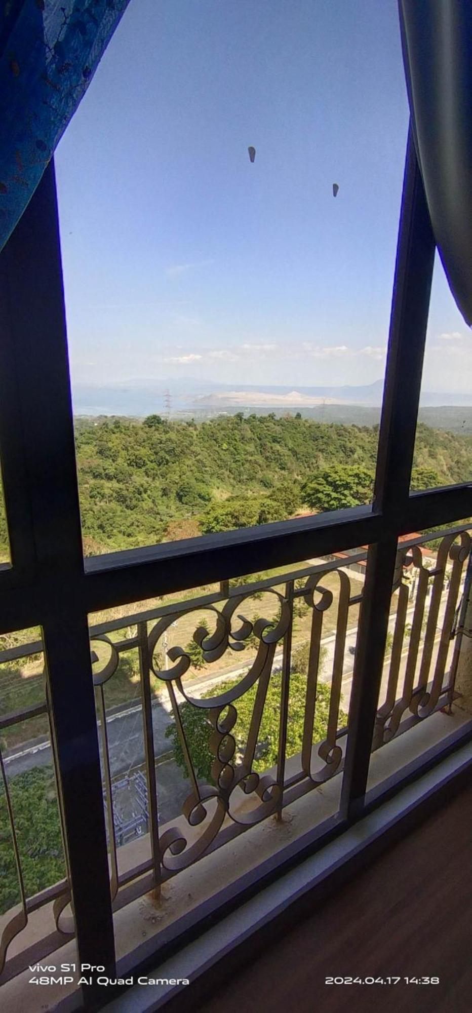 Splendido Tagagtay Taal Lake Staycation Free Parking Netflix No Free Pool Tagaytay City Esterno foto