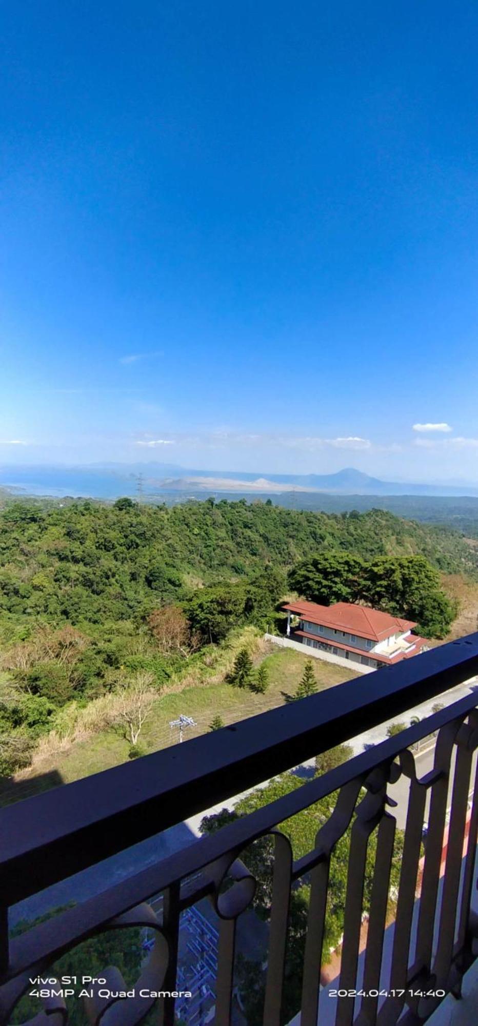 Splendido Tagagtay Taal Lake Staycation Free Parking Netflix No Free Pool Tagaytay City Esterno foto