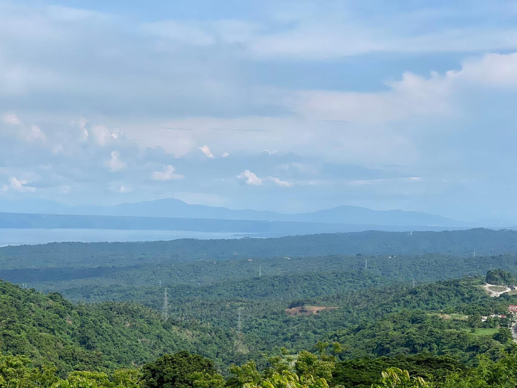 Splendido Tagagtay Taal Lake Staycation Free Parking Netflix No Free Pool Tagaytay City Esterno foto