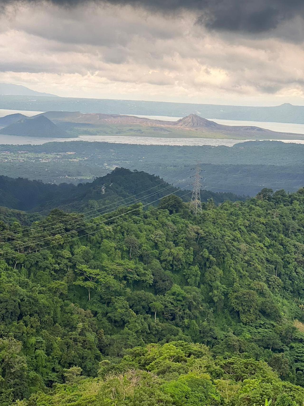 Splendido Tagagtay Taal Lake Staycation Free Parking Netflix No Free Pool Tagaytay City Esterno foto
