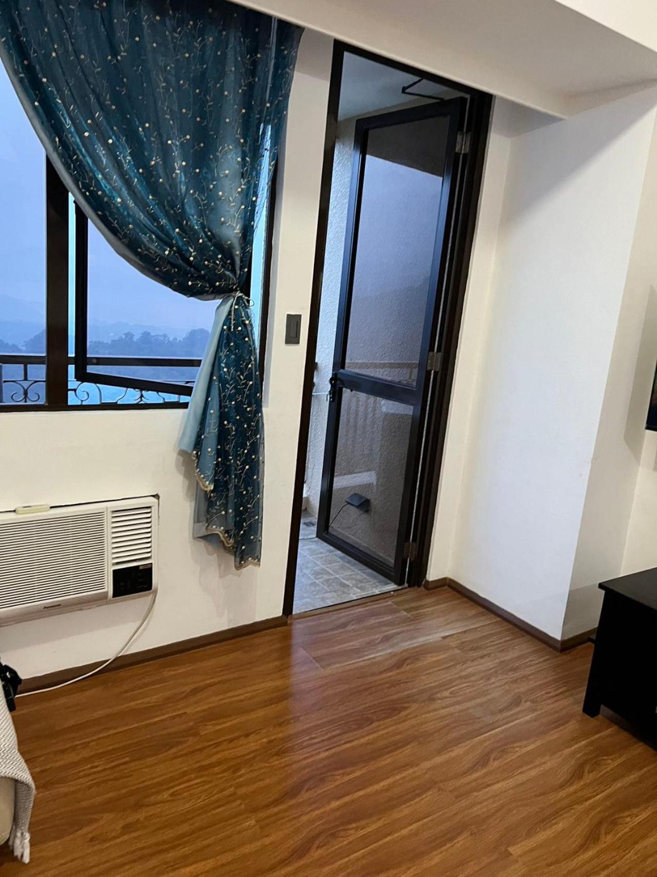 Splendido Tagagtay Taal Lake Staycation Free Parking Netflix No Free Pool Tagaytay City Esterno foto